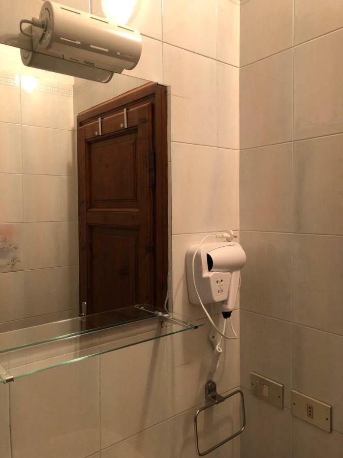 Bed and Breakfast Da Paola Pisa Exterior foto